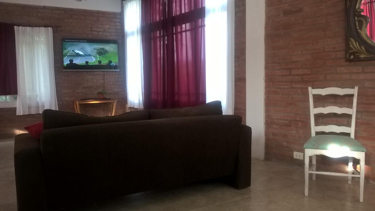 Hosteria Aguas Claras Mina Clavero Bagian luar foto
