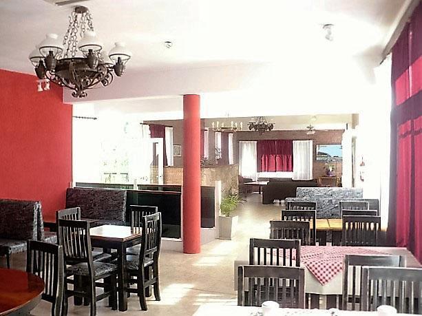 Hosteria Aguas Claras Mina Clavero Bagian luar foto
